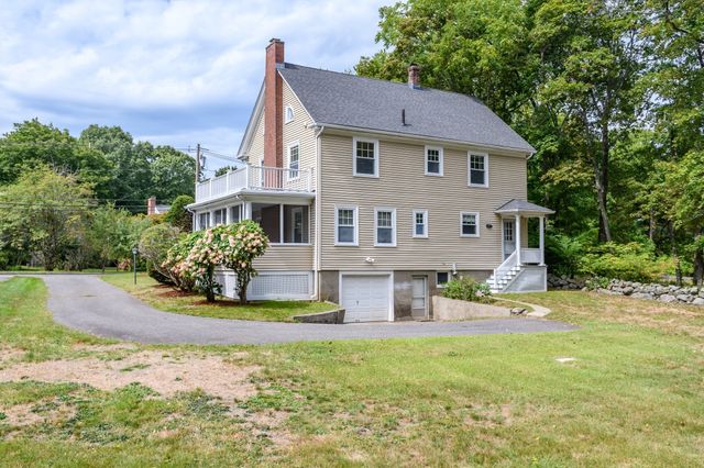 203 Bacon St, Natick, MA 01760