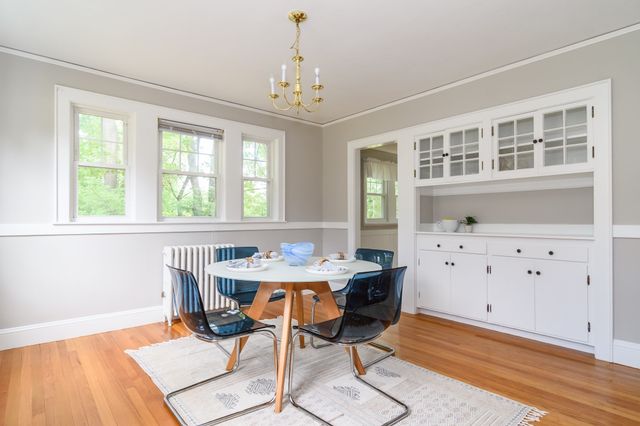 203 Bacon St, Natick, MA 01760