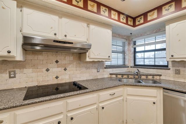 8324 NW 118th Street, Oklahoma City, OK 73162