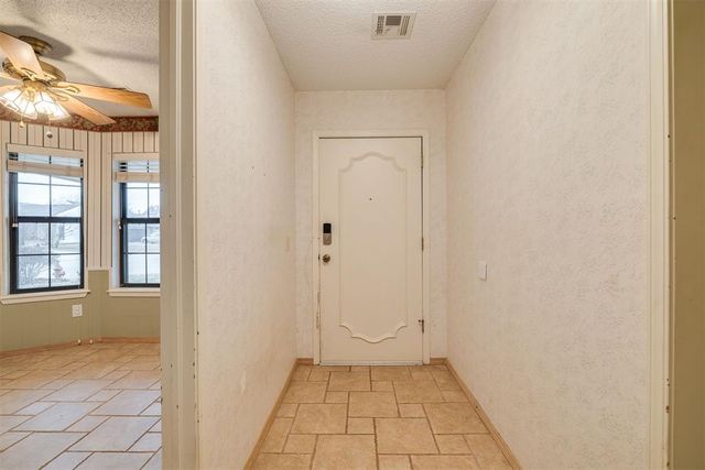 8324 NW 118th Street, Oklahoma City, OK 73162