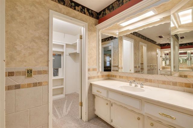 8324 NW 118th Street, Oklahoma City, OK 73162