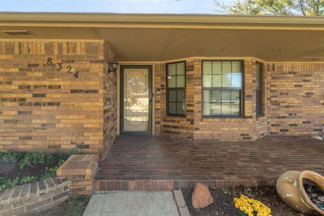 8324 NW 118th Street, Oklahoma City, OK 73162