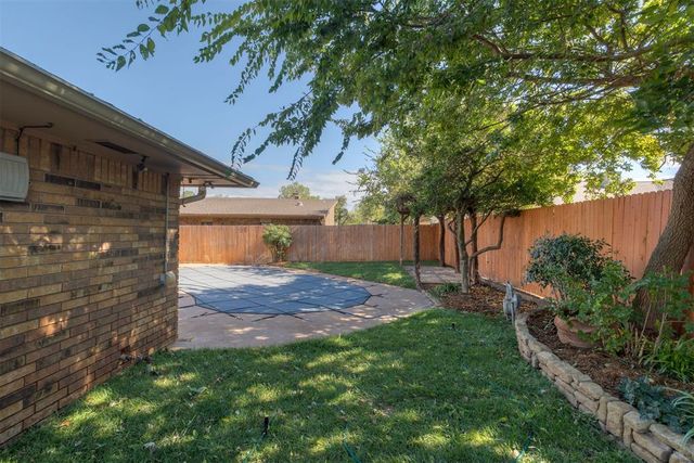 8324 NW 118th Street, Oklahoma City, OK 73162