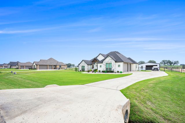 1027 Alex Drive, Springtown, TX 76082