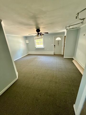 4400 Riverside Drive, Crystal Lake, IL 60014