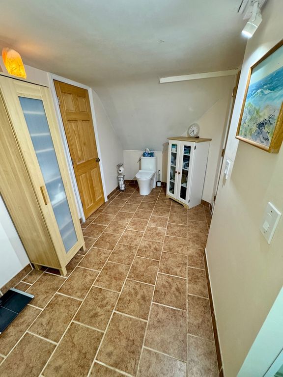 Image 13 of property listing at 4400 Riverside Drive, Crystal Lake, IL 60014