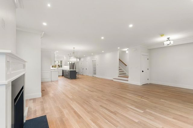45 Maplewood 45, Watertown, MA 02472