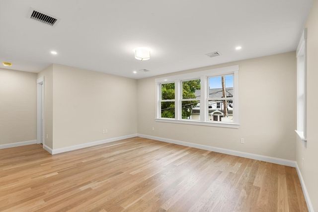 45 Maplewood 45, Watertown, MA 02472