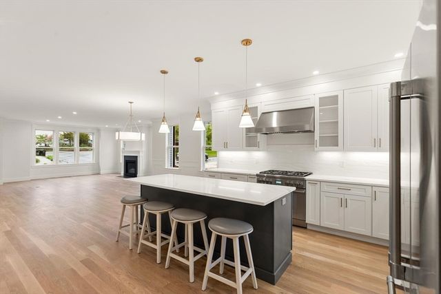 45 Maplewood 45, Watertown, MA 02472
