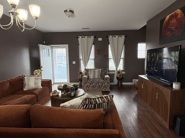 4112 George Buchanan Dr, La Vergne, TN 37086