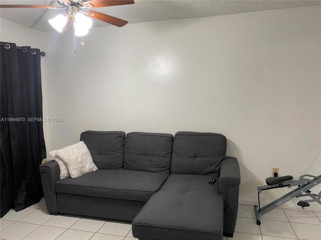 9405 W Flagler Street D105, Miami, FL 33174
