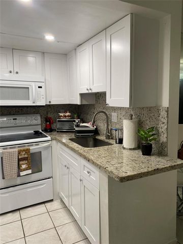 9405 W Flagler Street D105, Miami, FL 33174