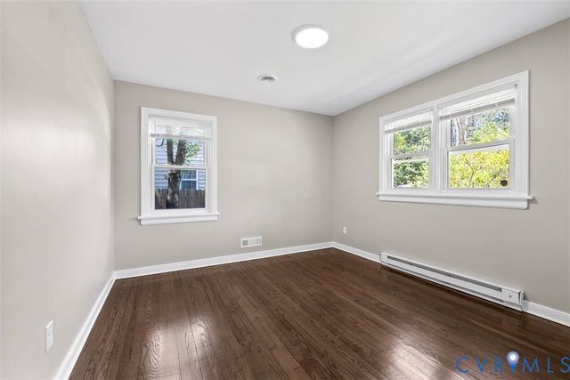 1215 Starling Dr, Henrico, VA 23229