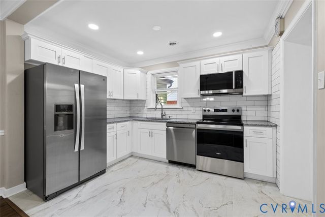 1215 Starling Dr, Henrico, VA 23229