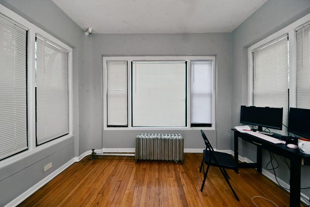 7347 S Calumet Avenue, Chicago, IL 60619