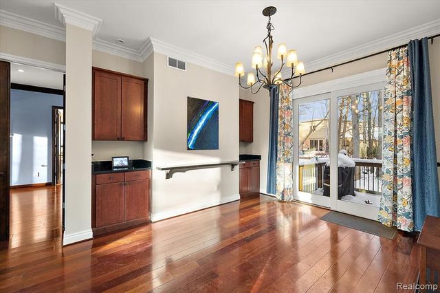 3412 Timberlake Drive, Walled Lake, MI 48390