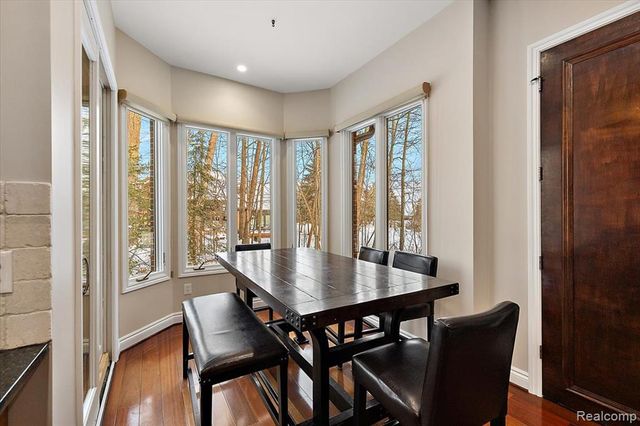 3412 Timberlake Drive, Walled Lake, MI 48390