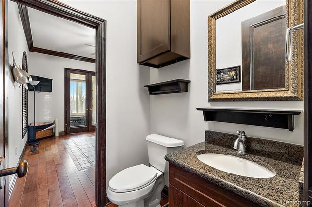 3412 Timberlake Drive, Walled Lake, MI 48390