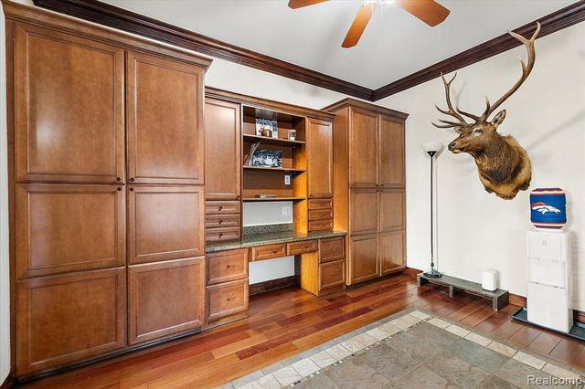 3412 Timberlake Drive, Walled Lake, MI 48390