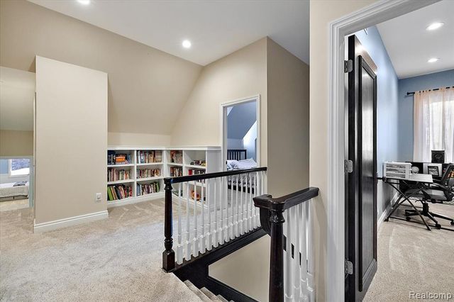 3412 Timberlake Drive, Walled Lake, MI 48390