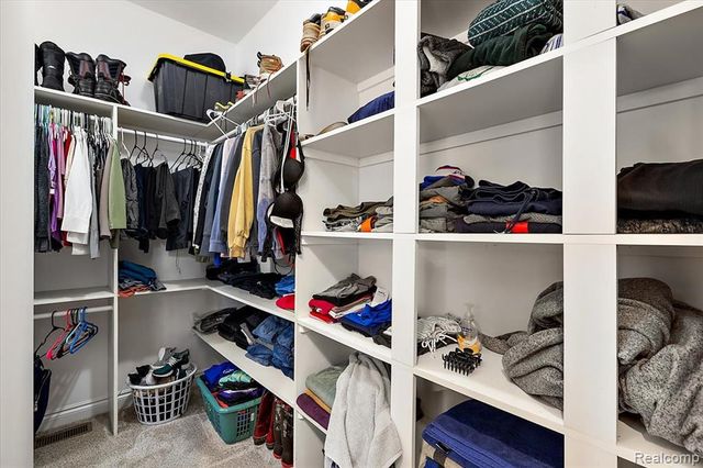 3412 Timberlake Drive, Walled Lake, MI 48390