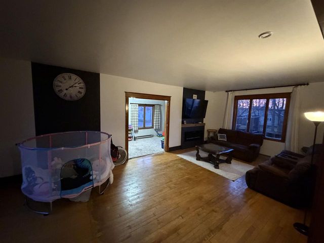 405 E BROADWAY AVENUE, Medford, WI 54451