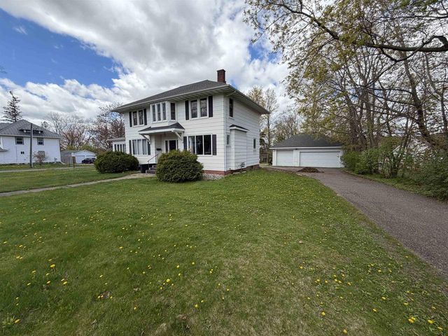 405 E BROADWAY AVENUE, Medford, WI 54451