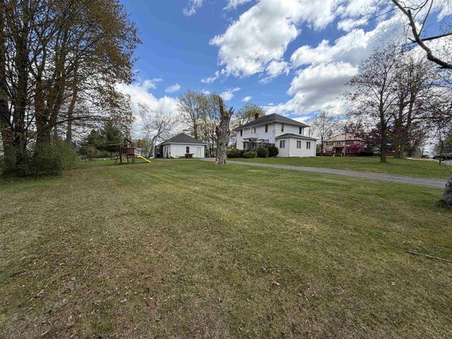 405 E BROADWAY AVENUE, Medford, WI 54451