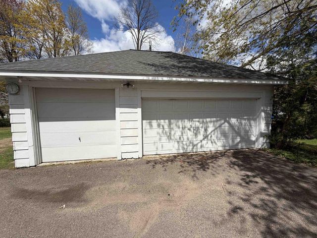 405 E BROADWAY AVENUE, Medford, WI 54451