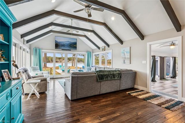 114 Fishermans CV, Yorktown, VA 23692