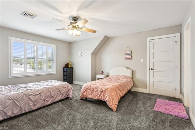 114 Fishermans CV, Yorktown, VA 23692