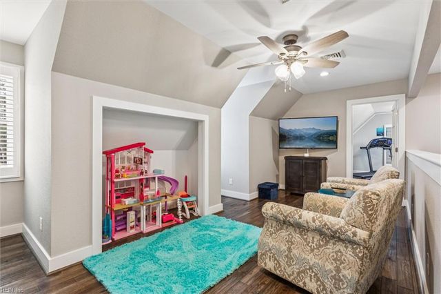 114 Fishermans CV, Yorktown, VA 23692