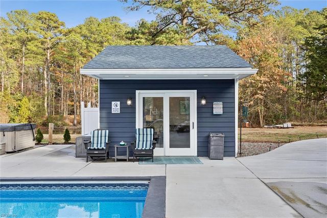 114 Fishermans CV, Yorktown, VA 23692