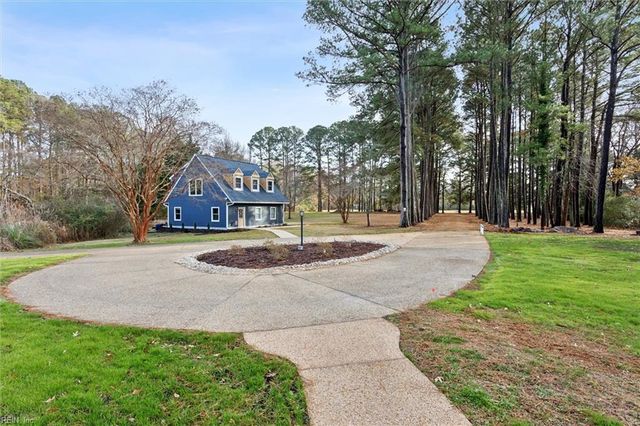 114 Fishermans CV, Yorktown, VA 23692