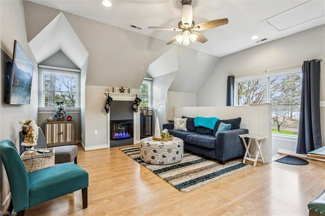 114 Fishermans CV, Yorktown, VA 23692