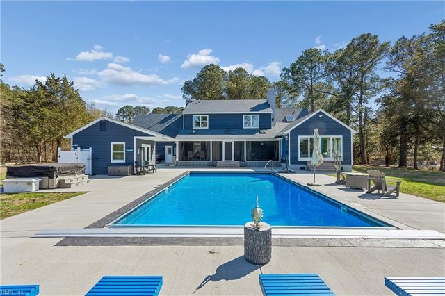 114 Fishermans CV, Yorktown, VA 23692