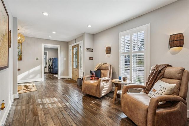 114 Fishermans CV, Yorktown, VA 23692