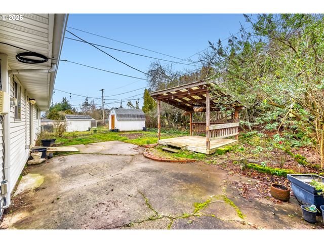 920 Se 214TH Ave, Gresham, OR 97030