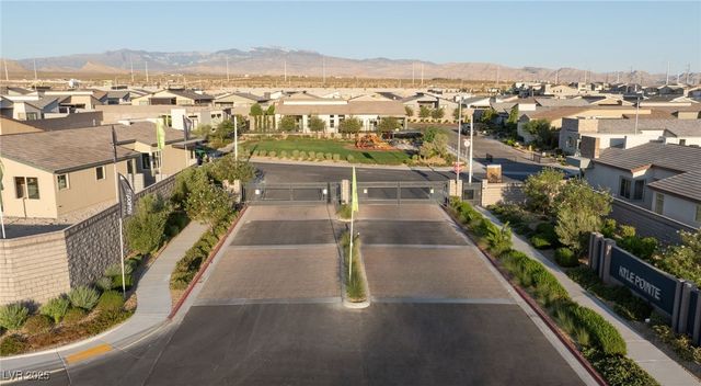 10350 Hanging Lake Street, Las Vegas, NV 89166