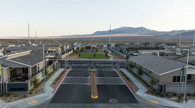 10350 Hanging Lake Street, Las Vegas, NV 89166