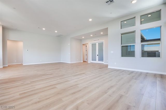 10350 Hanging Lake Street, Las Vegas, NV 89166