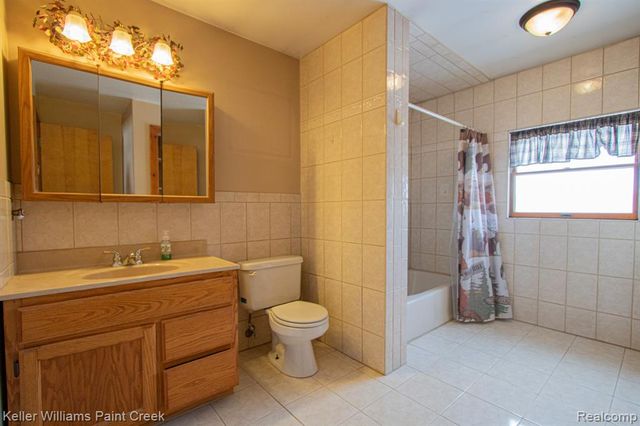 63835 Bates Road, Lenox, MI 48050