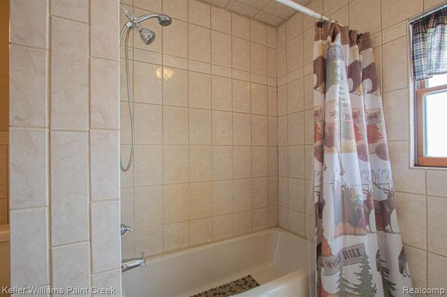 63835 Bates Road, Lenox, MI 48050