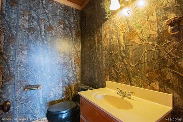 63835 Bates Road, Lenox, MI 48050