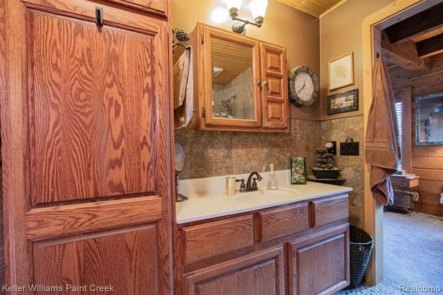 63835 Bates Road, Lenox, MI 48050