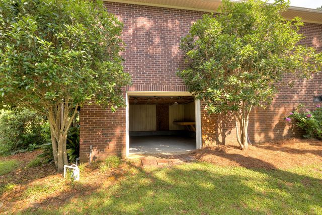 6685 Hidden Haven Road, Sumter, SC 29154