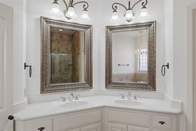 2906 NW 160th Street, Edmond, OK 73013