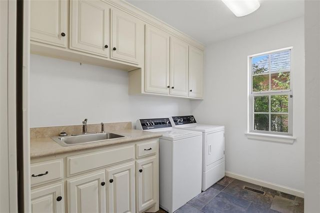 2906 NW 160th Street, Edmond, OK 73013