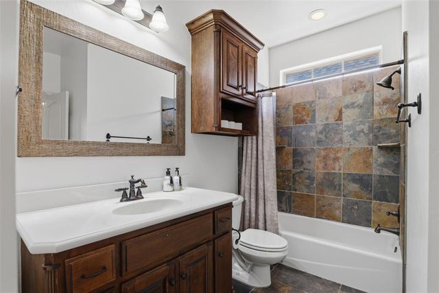 2906 NW 160th Street, Edmond, OK 73013