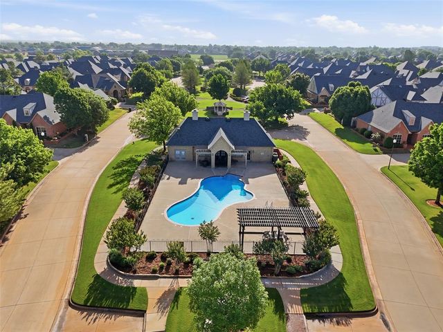 2906 NW 160th Street, Edmond, OK 73013